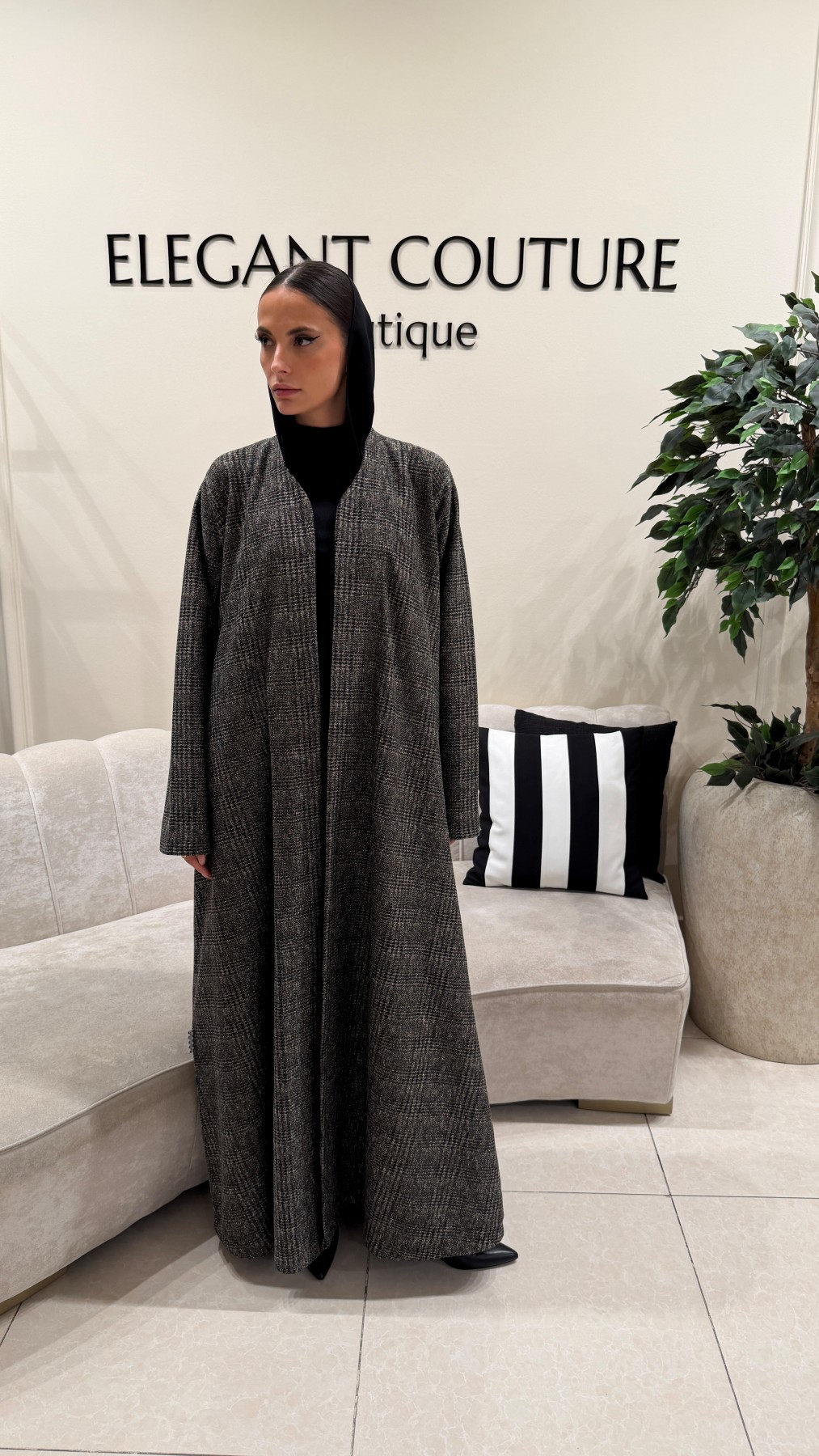 CHECKERED GREY ABAYA