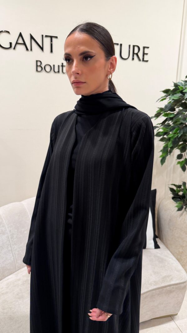 BLACK STRIPE ABAYA