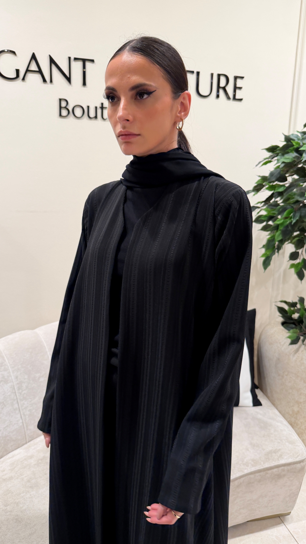 BLACK STRIPE ABAYA