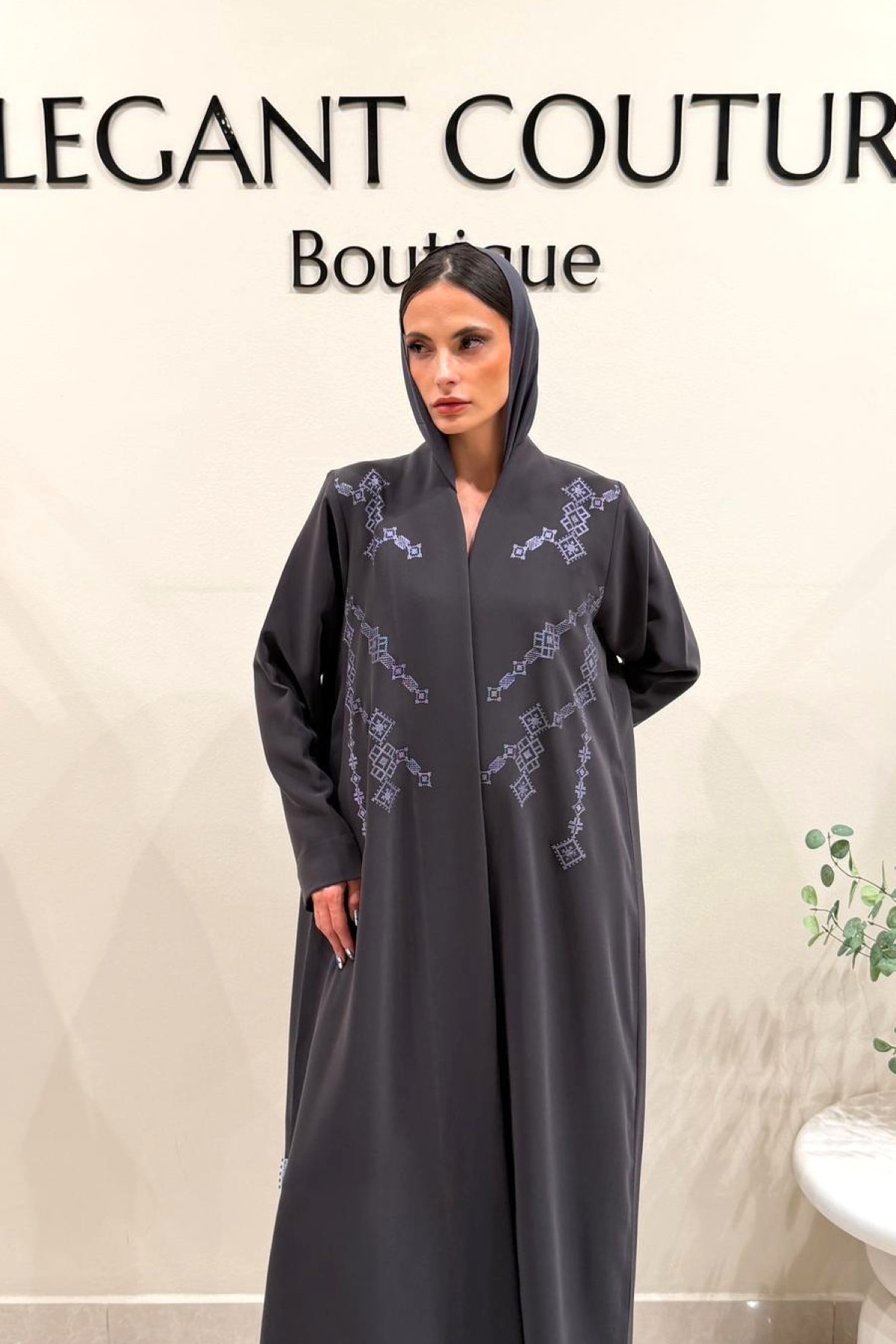 GREY EMBROID ABAYA