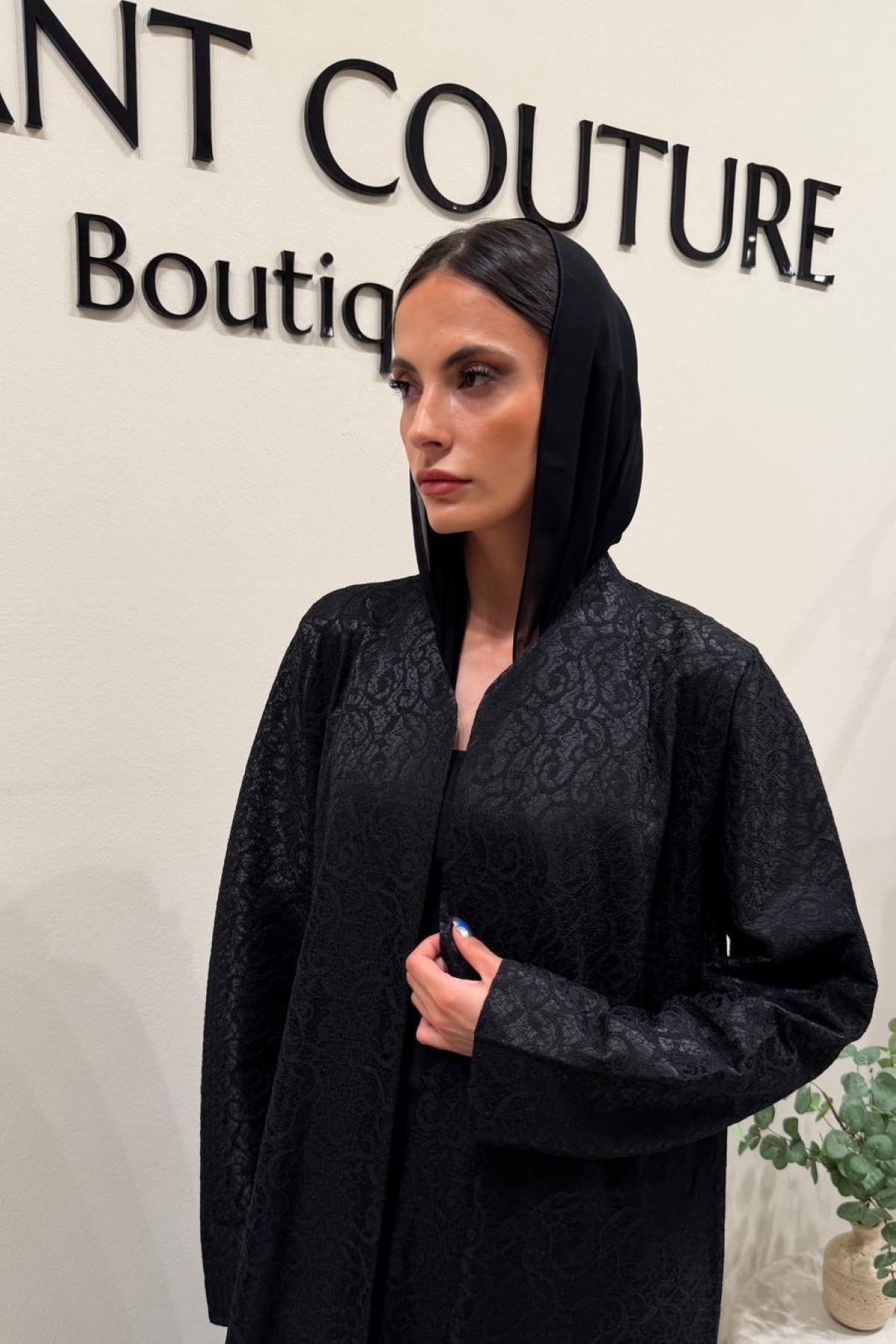 BLACK FULL DANTEL ABAYA