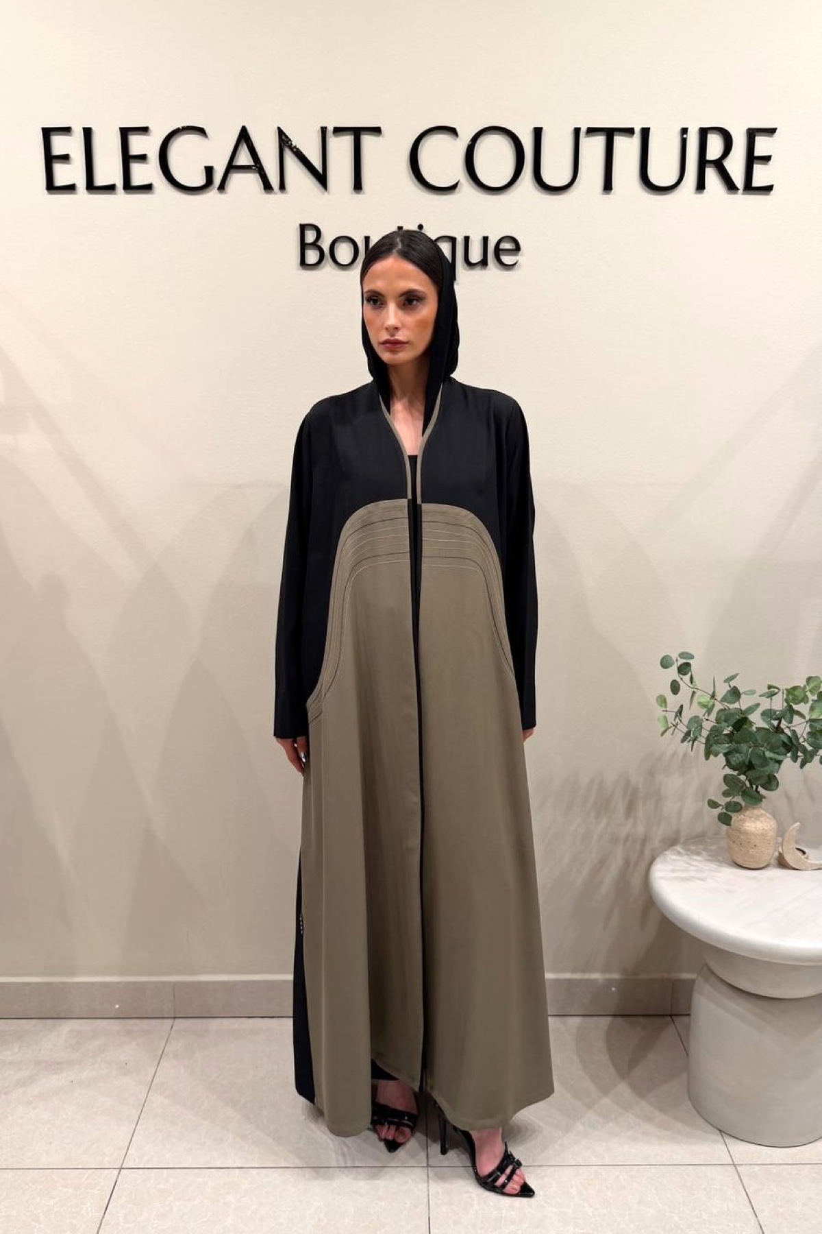BLACK BEIGE TWO TONE ABAYA