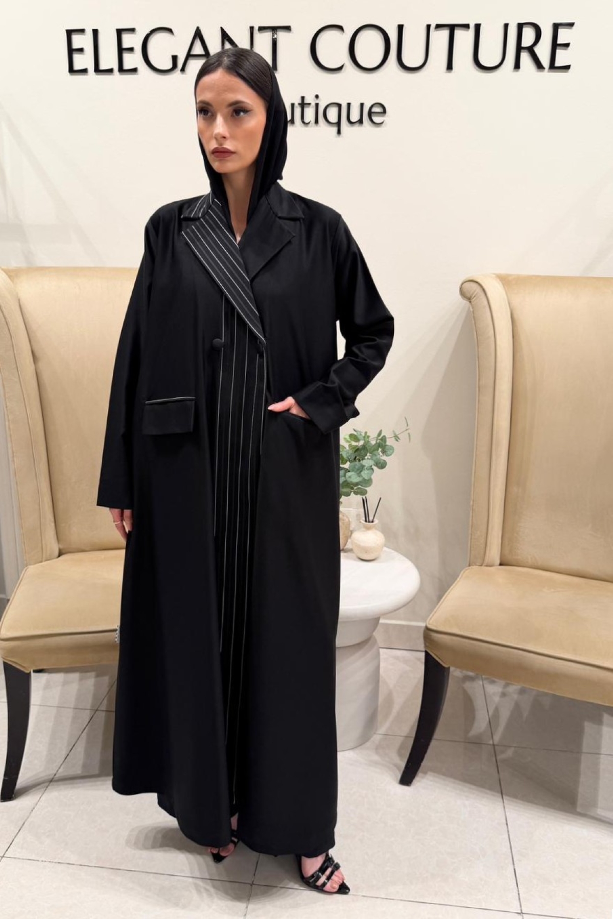 BLACK STRIPE BLAZER ABAYA