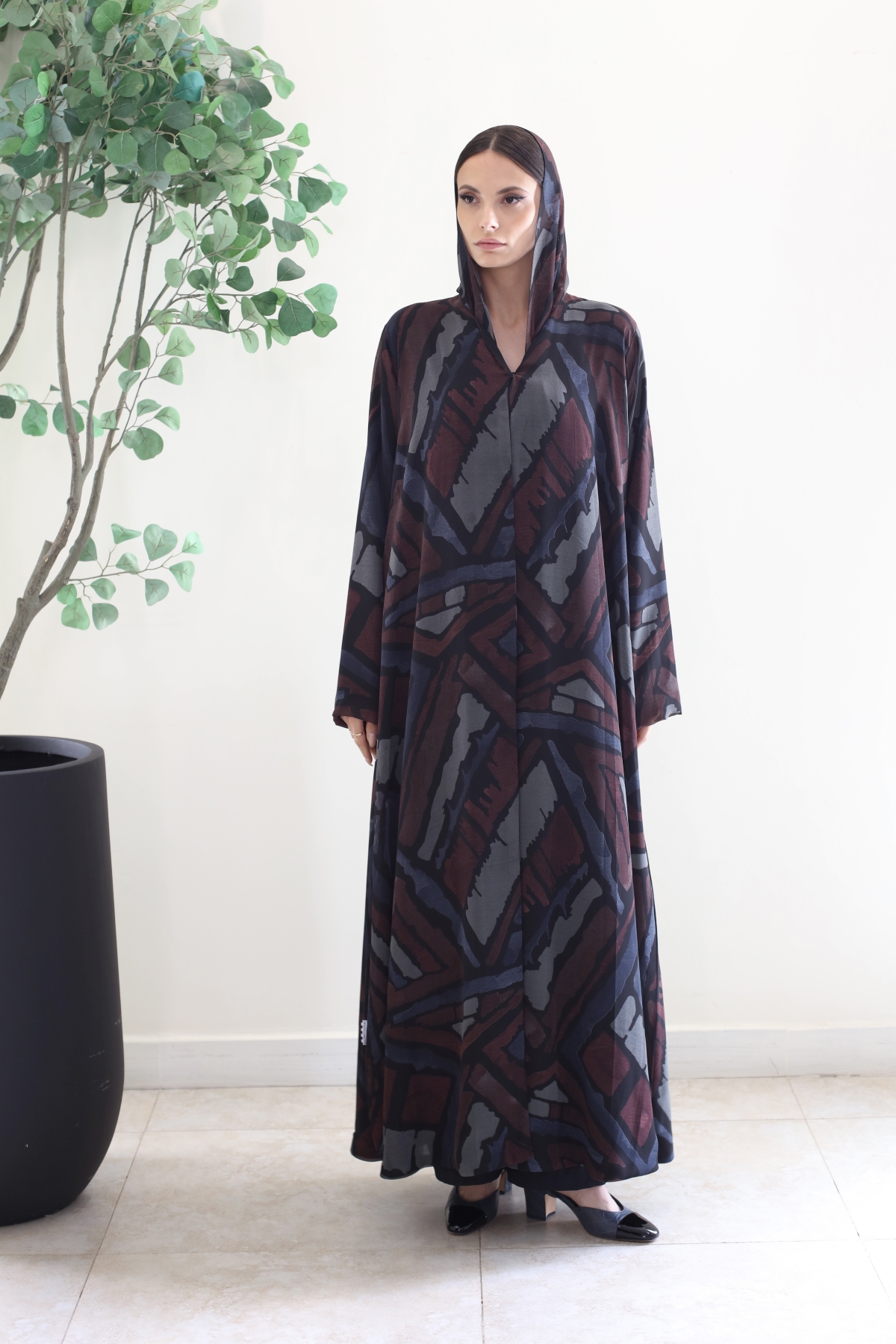 BLACK WITH RED GEOMETRIC PRINTED ABAYA