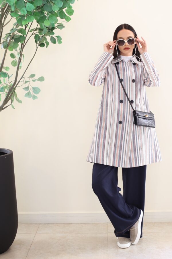 WHITE BLUE STRIPE JACKET
