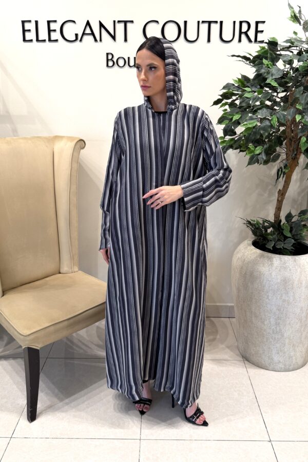 WHITE AND GREY ZIGZAG LINE CHIFFON