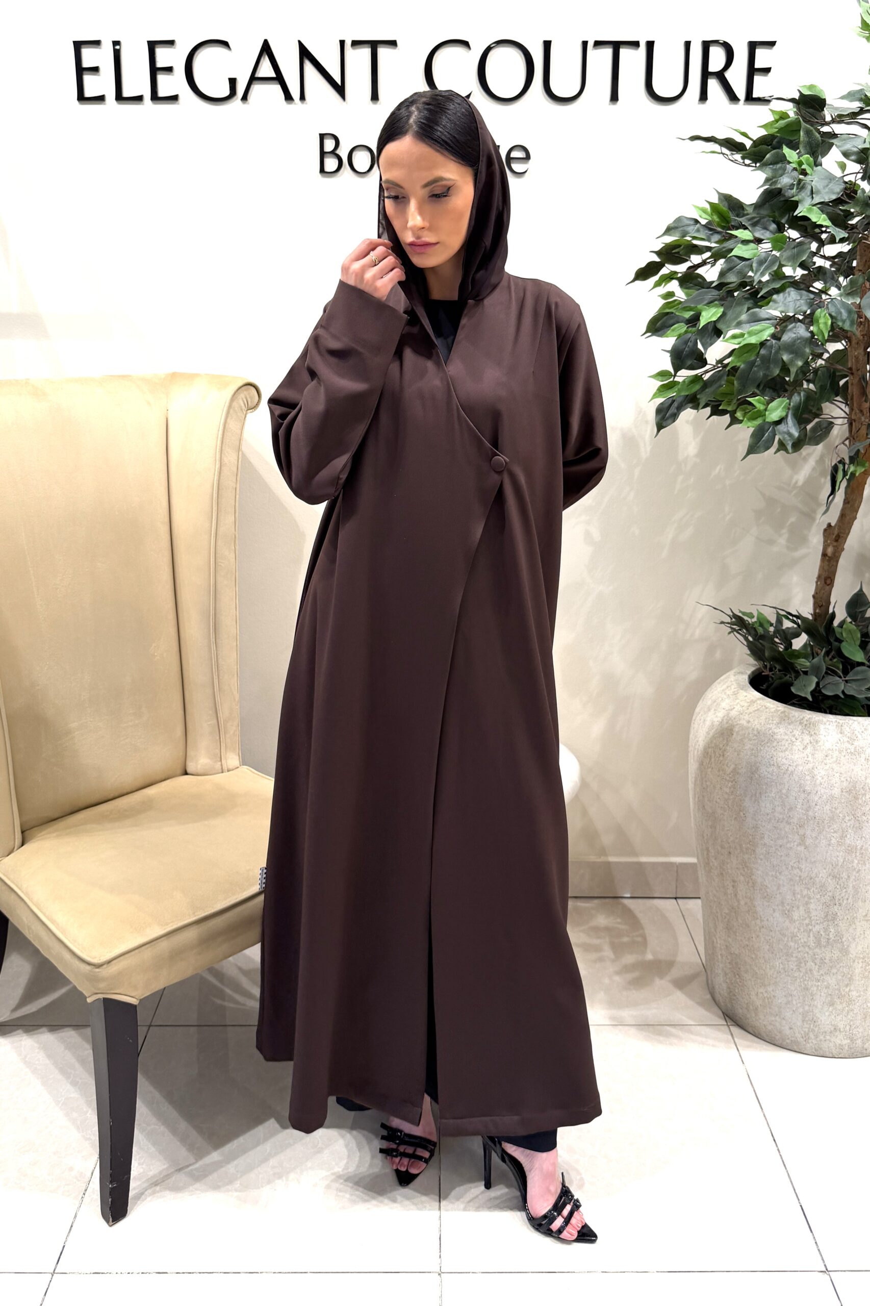 BROWN LAF CUT WITH BUTTON