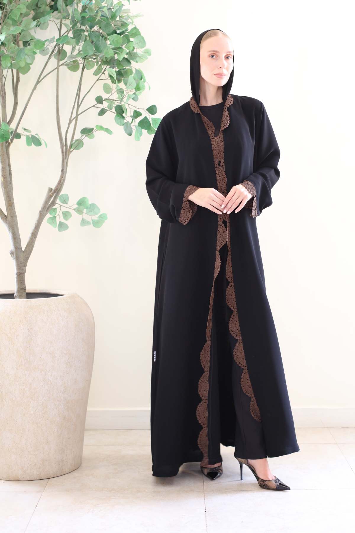 BLACK WITH BROWN CROCHET ABAYA